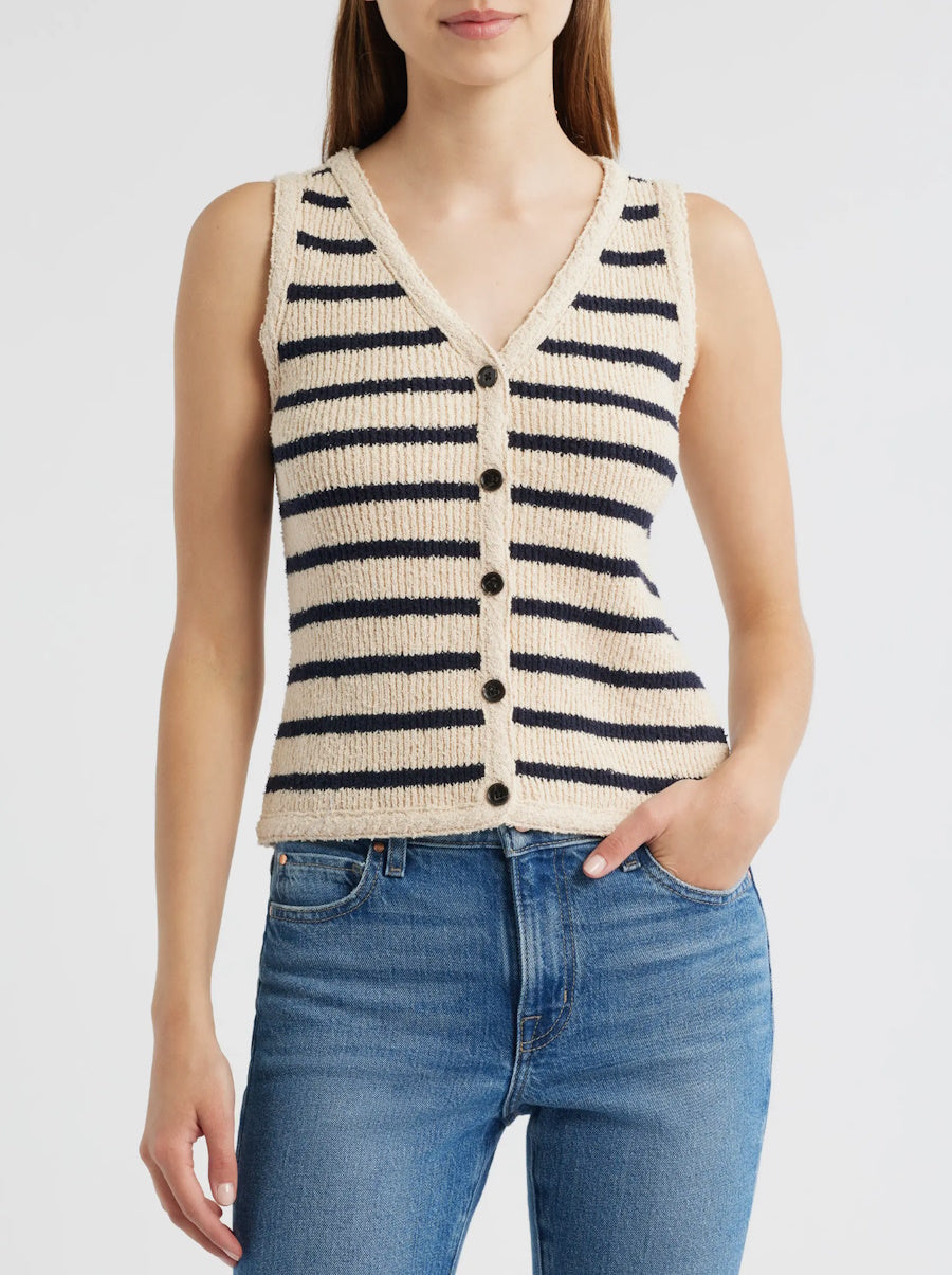 Sade Vest