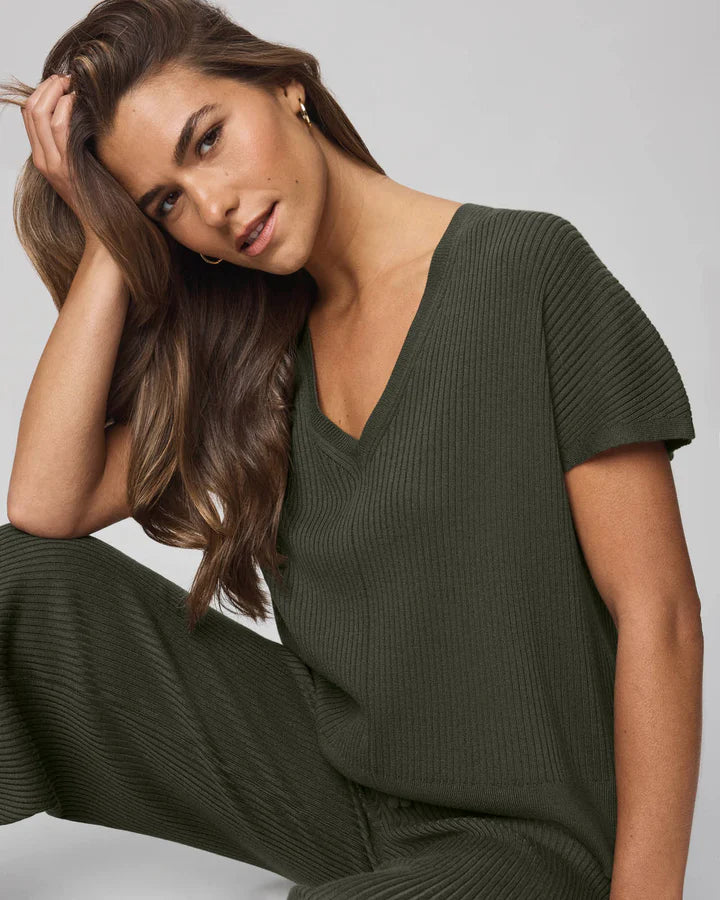 Georgie V Neck