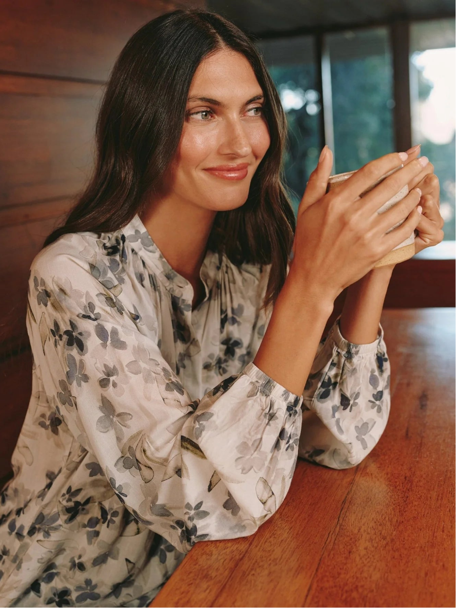 Long Sleeve Shirred Raglan Shirt