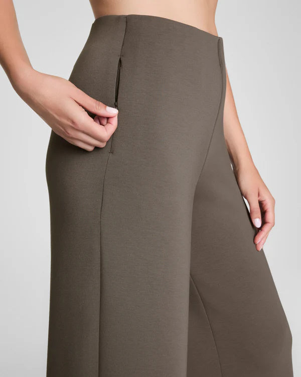 AE Smooth Wide Leg Pant